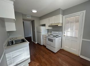 Heatherwood Apartments, Overland Park, KS 66212