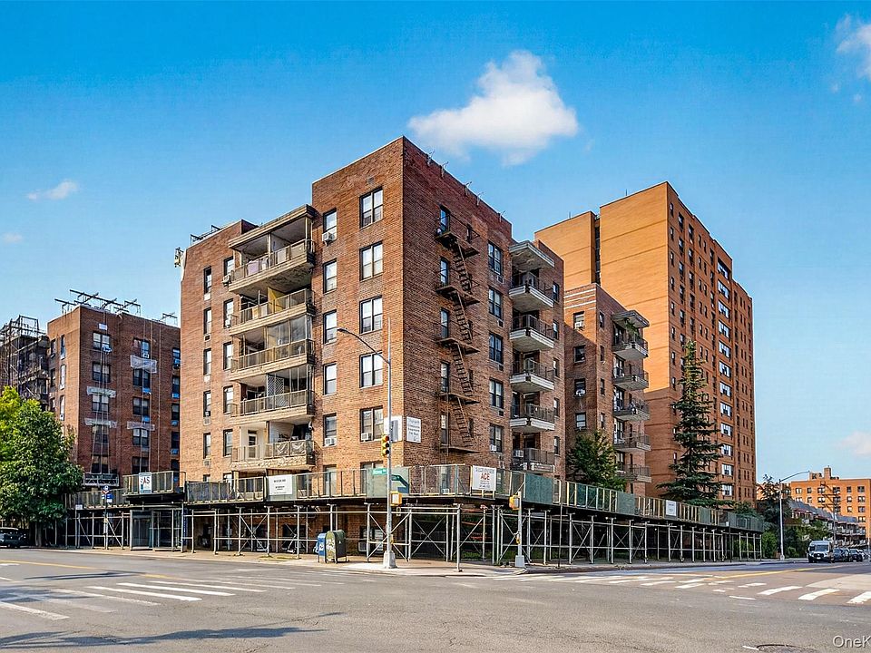 1st image of 138-70 Elder Avenue #3L