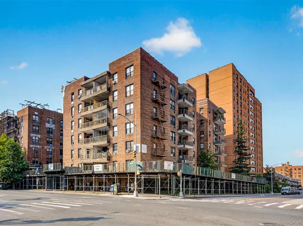 138-70 Elder Avenue #3L, Flushing, NY 11355
