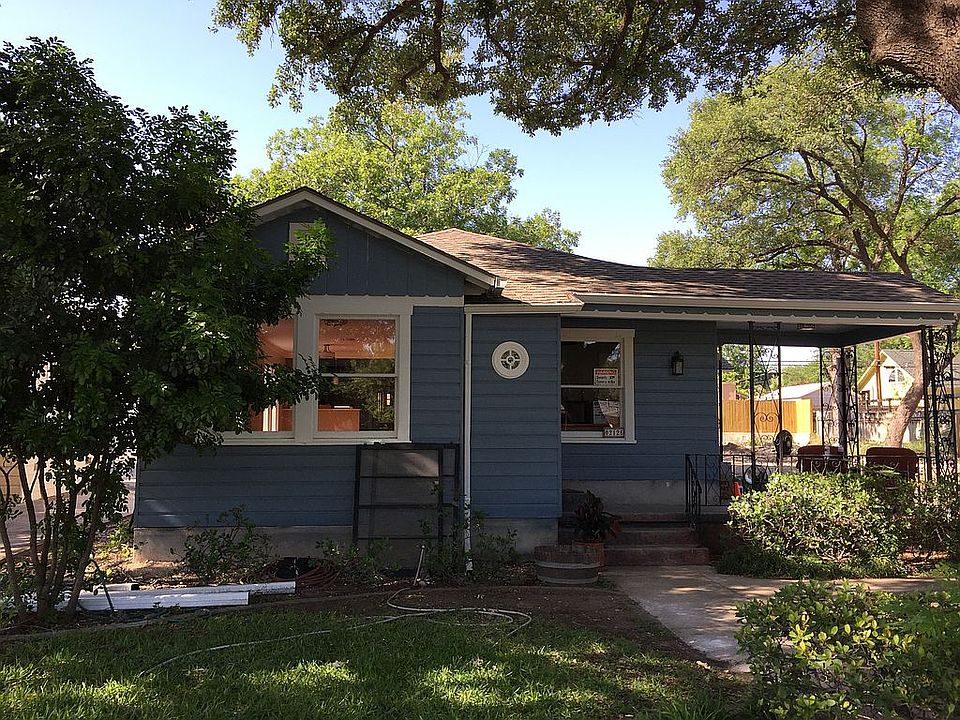 1st image of 2125 W Mistletoe Ave
