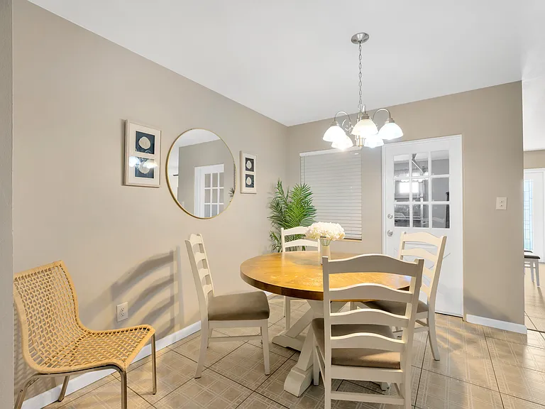 7476 Cass Cir — Photo 12