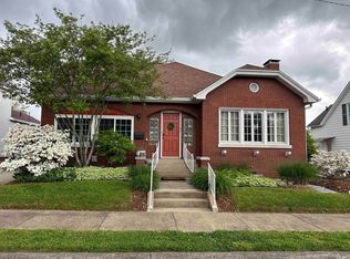 325 W 5th St, Jasper, IN 47546