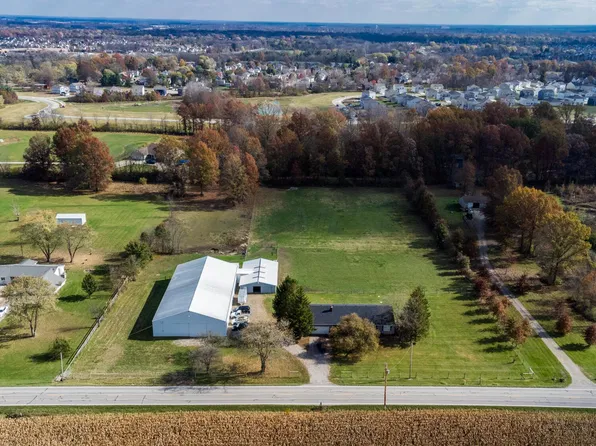 615 S Section Line Rd, Delaware, OH 43015