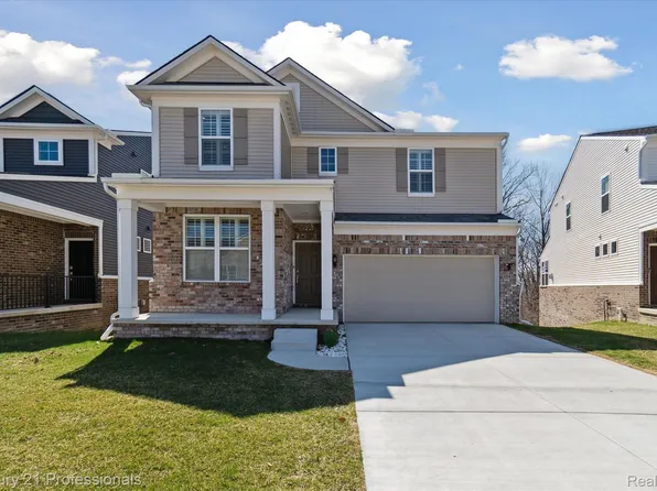 2843 Dillon Dr, Ann Arbor, MI 48105