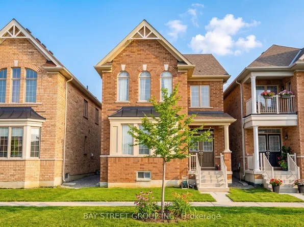 7 Gordon Landon Dr, Markham, ON L6B 0X9