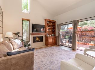 211 N Carillo Rd #E, Ojai, CA 93023
