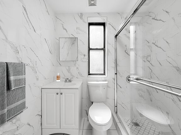 2nd image of 728 W 181st St APT 29