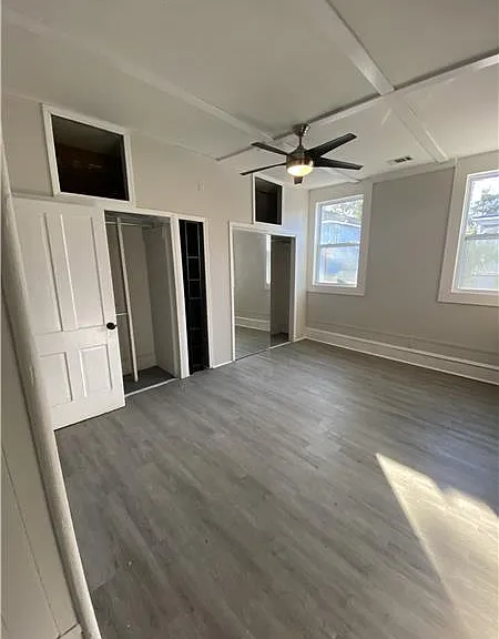 2604 Jefferson St — Photo 11