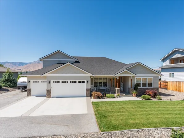 3142 NW Delcon Court, East Wenatchee, WA 98802