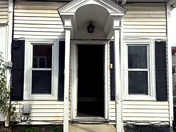 21 Schuylkill Ave, Tamaqua, PA 18252