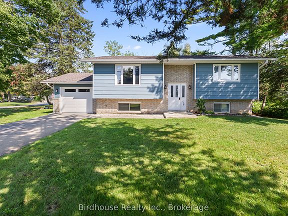 4th image of 46 Riverside Dr