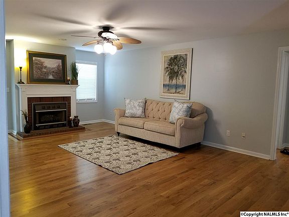 5th image of 193 Dove Hollow Dr