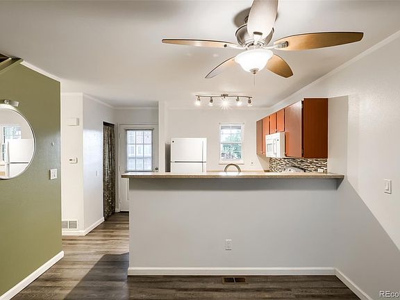 5th image of 2295 S Pitkin Way #F