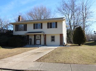 1027 Abbot Ln, University Park, IL