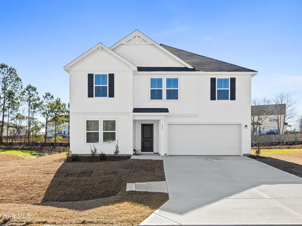 611 S Squires Run Lane, Richlands, NC 28574