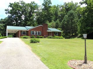 701 Kenwood Dr, Russell, KY 41169