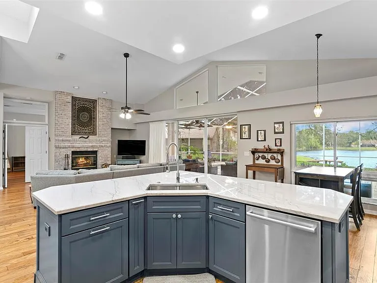 8412 Ridgebrook Cir — Photo 40