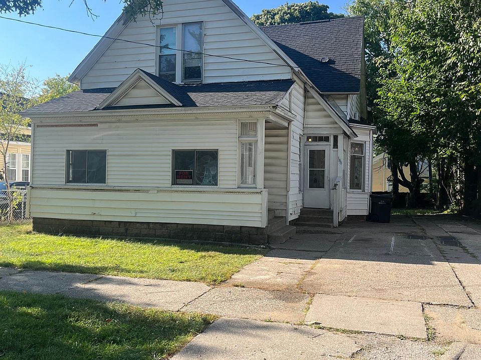 1st image of 180 McLaughlin Ave APT 1