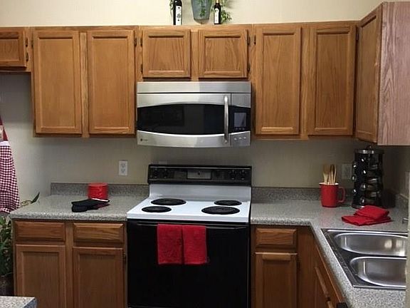 5th image of 7009 Club Creek Dr