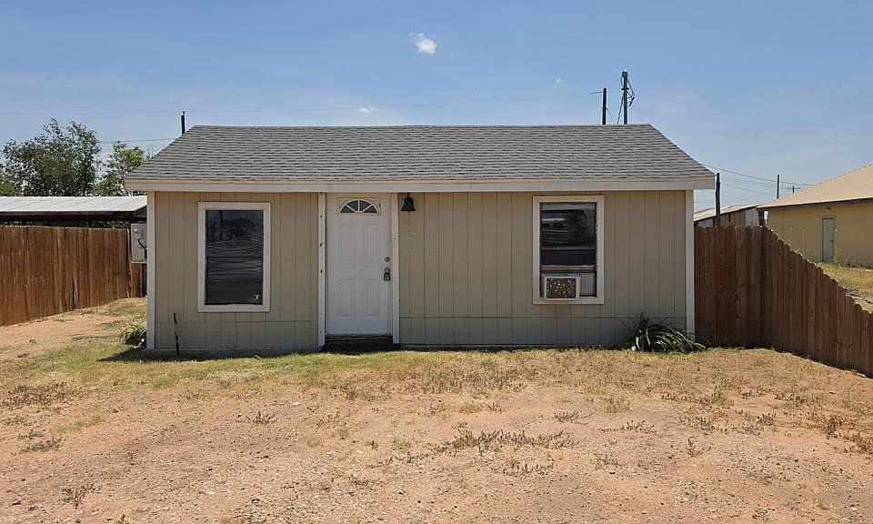 1st image of 617 Drury Ln