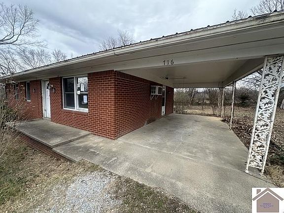 2nd image of 716 Cedar Grove Rd