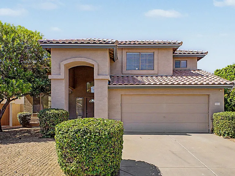 4432 E Meadow Dr — Photo 3