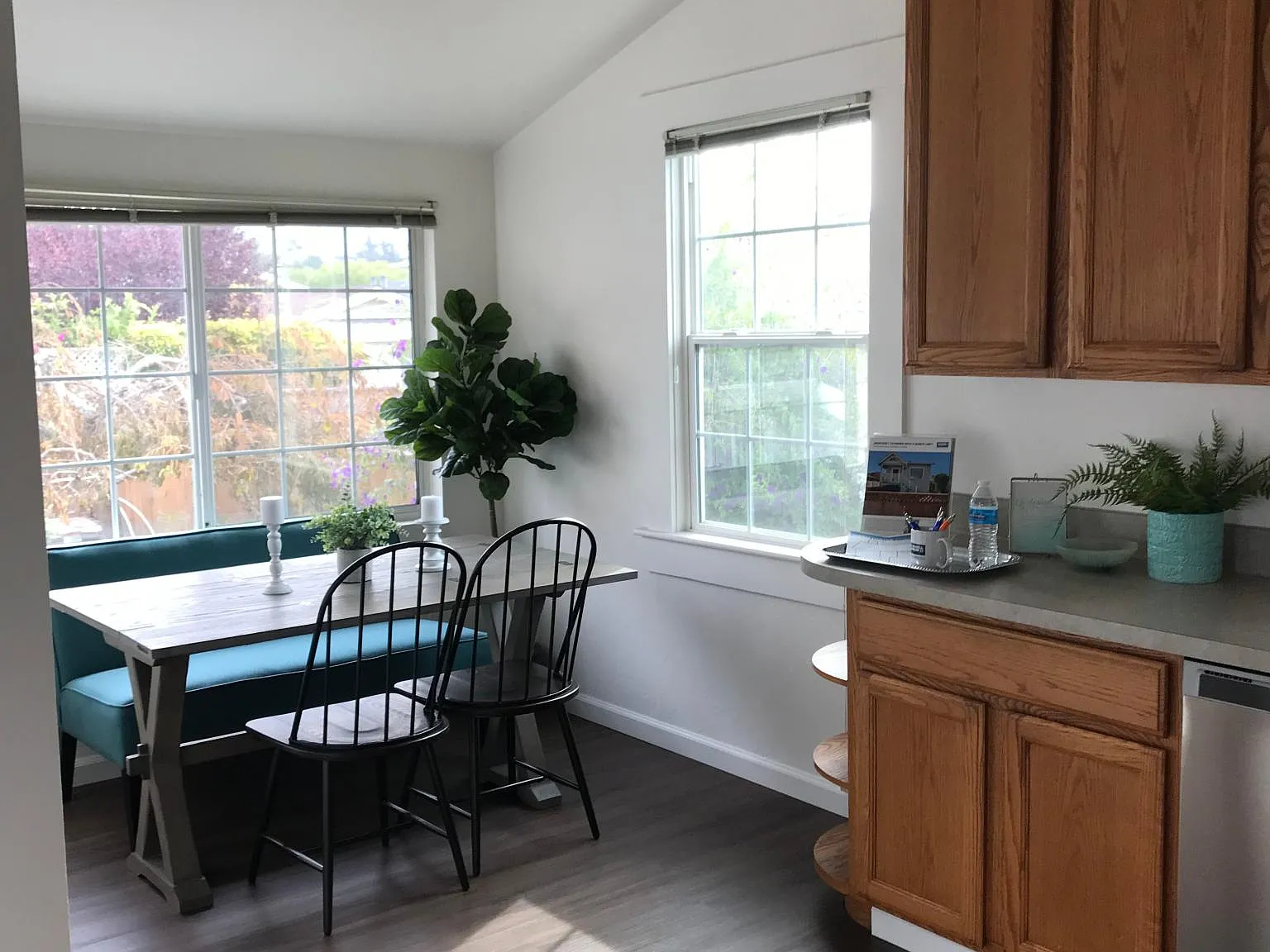 30 Portola Ave — Photo 4