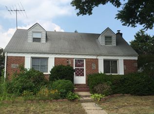 84 Roosevelt Ct, Carle Place, NY 11514