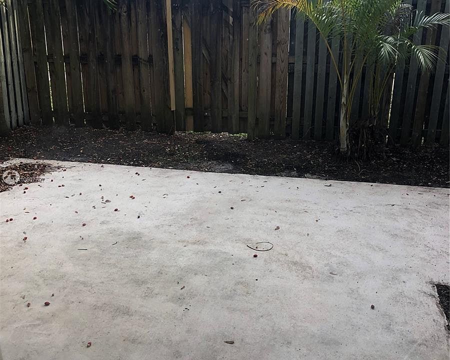 2nd image of 11544 NW 1st St