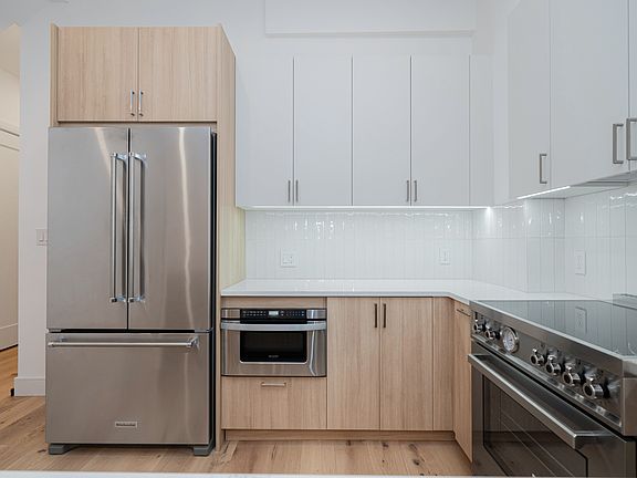 3rd image of 358 E 57th St #1
