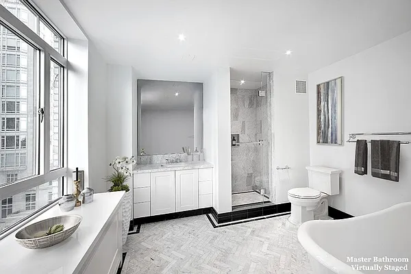 Rented by Compass | media 24