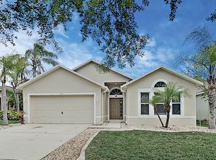 6910 Waterbrook Ct, Gibsonton, FL 33534