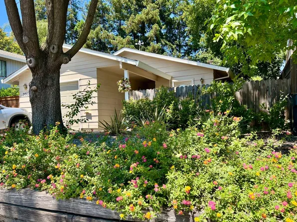 2001 Humboldt Ave, Davis, CA 95616