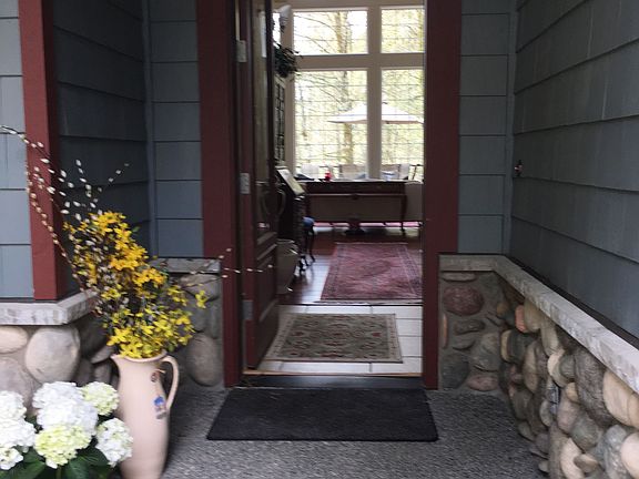 4th image of 6503 79th Street Ct NW