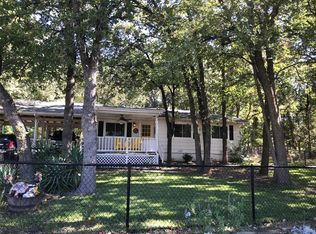 1428 E Lake Dr, Weatherford, TX 76087