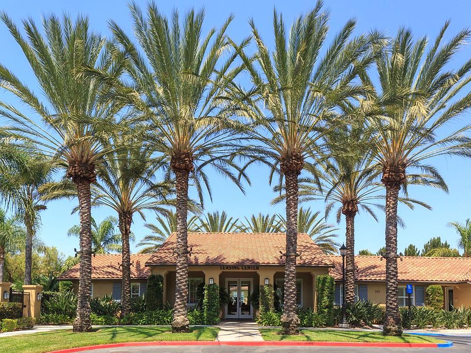 serrano apartment homes