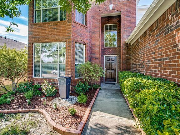 3rd image of 8461 Asheville Ln