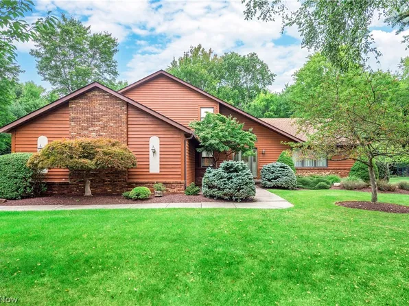 2049 Rusnak Trl, Broadview Heights, OH 44147