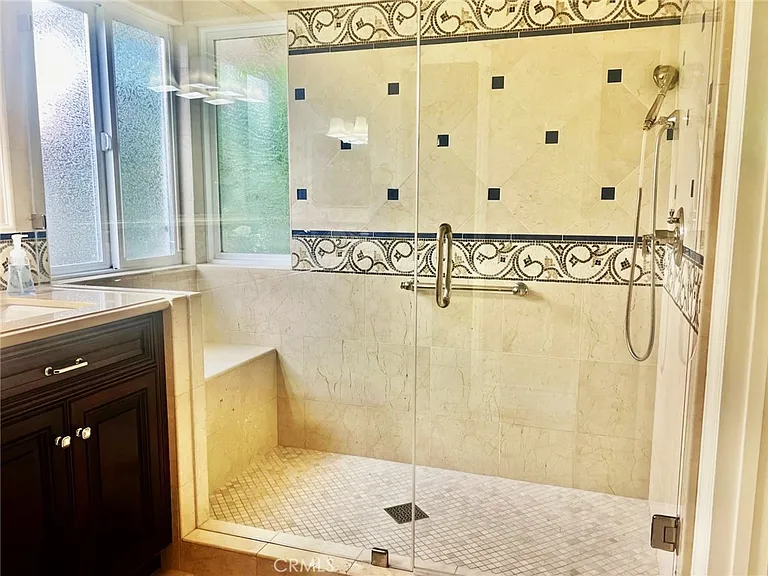 10 Rimrock — Photo 14