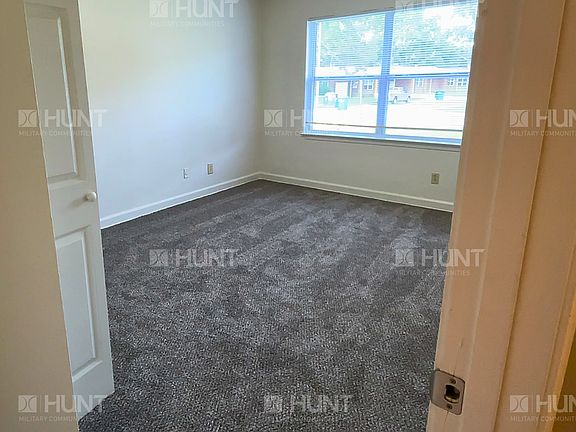 4th image of 1450B Grissom Ct