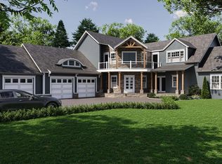 120 Nobscot Dr, Framingham, MA 01701