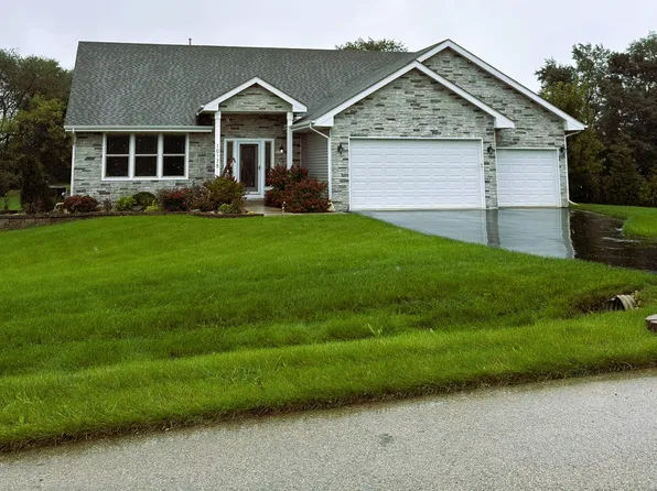 10175 Creek Ridge Trl, Belvidere, IL 61008