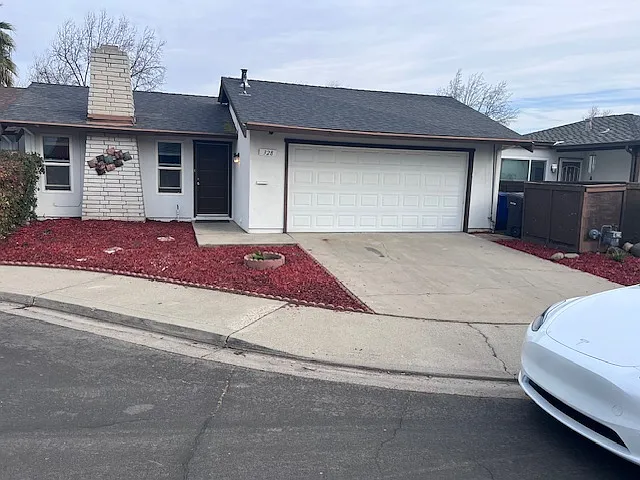 328 De Vega Ct photo 1