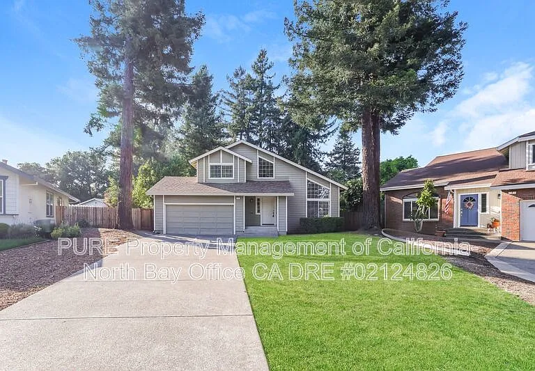 8 Voss Park Cir — Photo 1