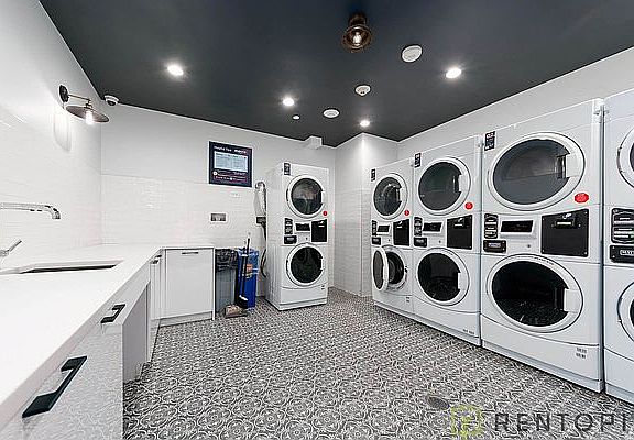 5th image of 889 Bushwick Ave #312