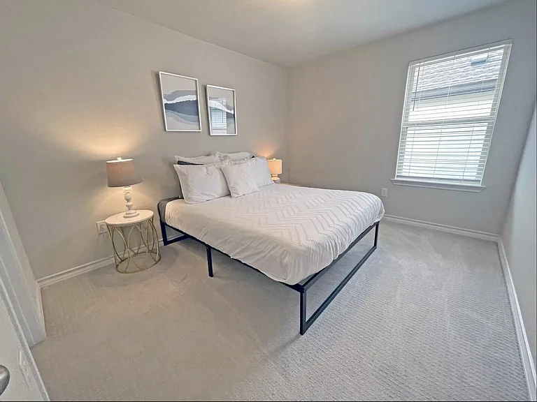 7516 Saginaw Dr — Photo 21