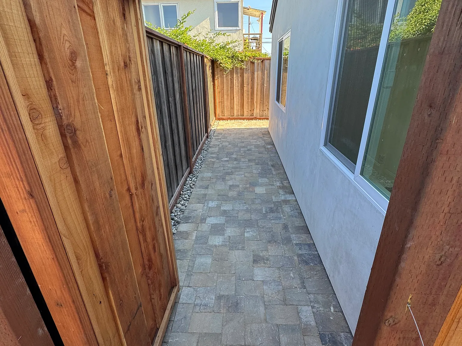 2 bed, 760 sqft, $3,000 — Photo 4