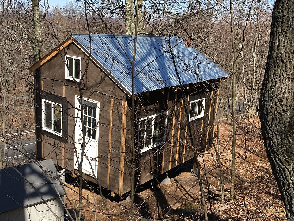 Small outbuilding/workshop