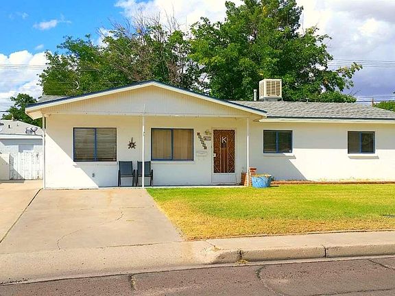 2nd image of 2045 Corbett Dr