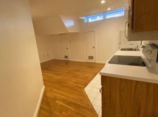 23 Snow Hill St #5, Boston, MA 02113